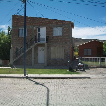 Hospedaje "San Andres" Gobernador Gregores 外观 照片
