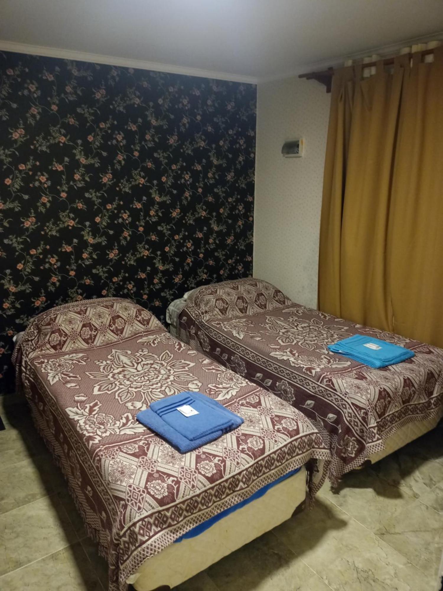 Hospedaje "San Andres" Gobernador Gregores 外观 照片